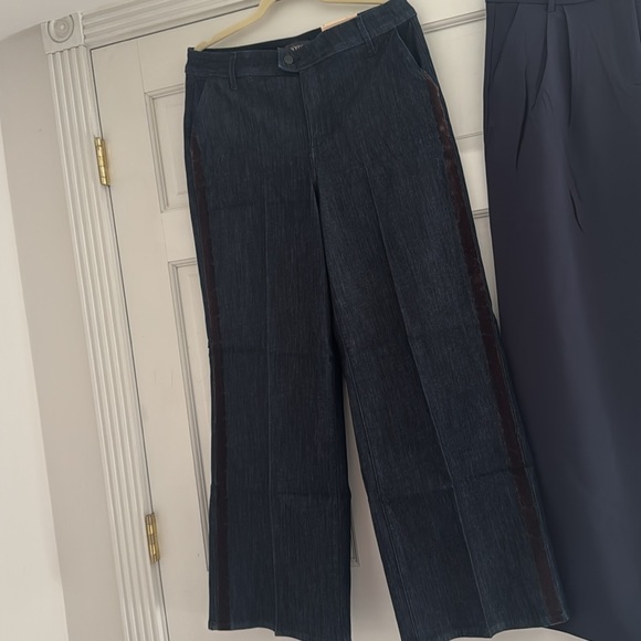 NYDJ Wide Leg Jeans – Size 10 - Picture 1 of 8